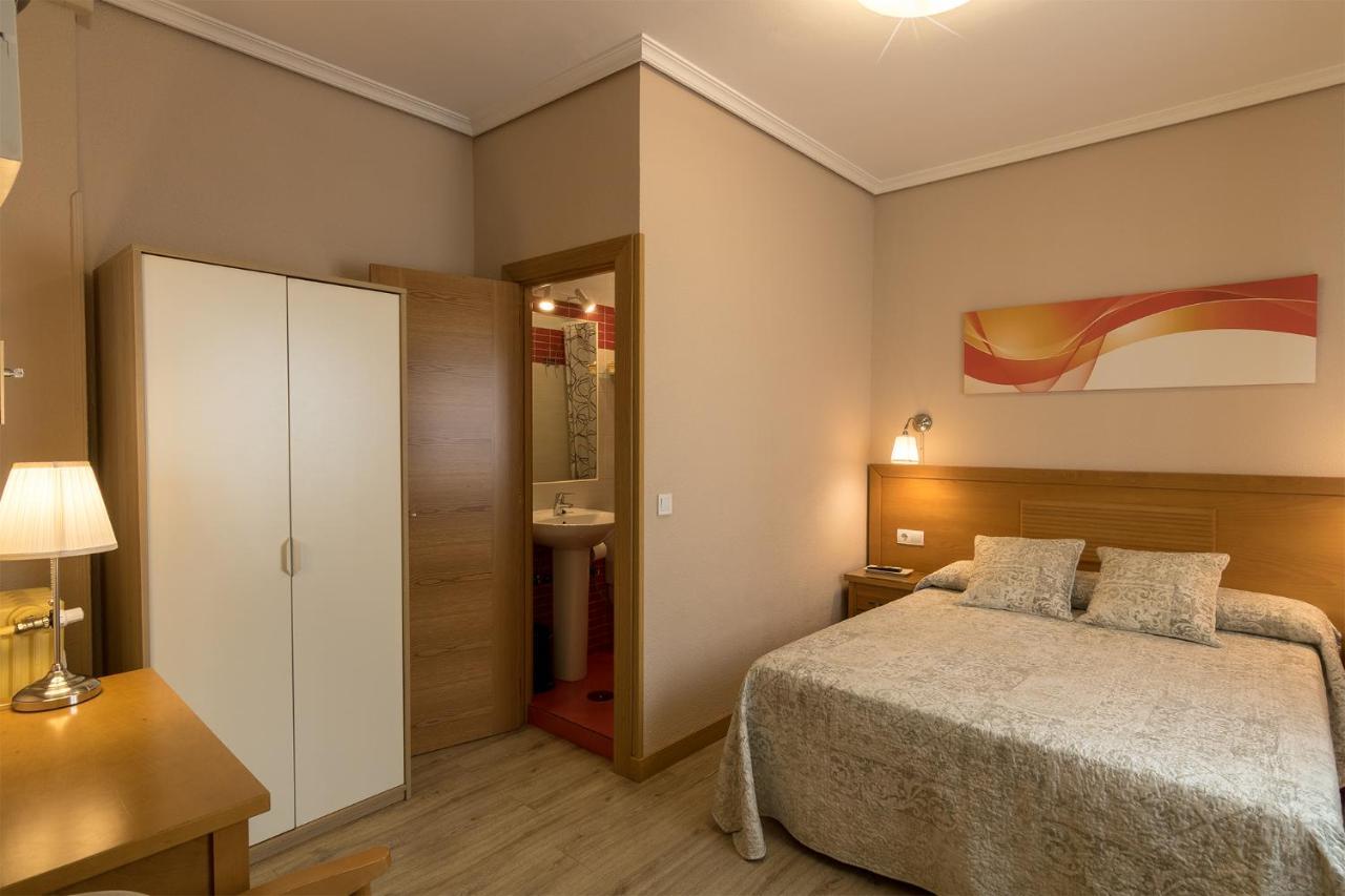 Hostal Santillan مدريد المظهر الخارجي الصورة