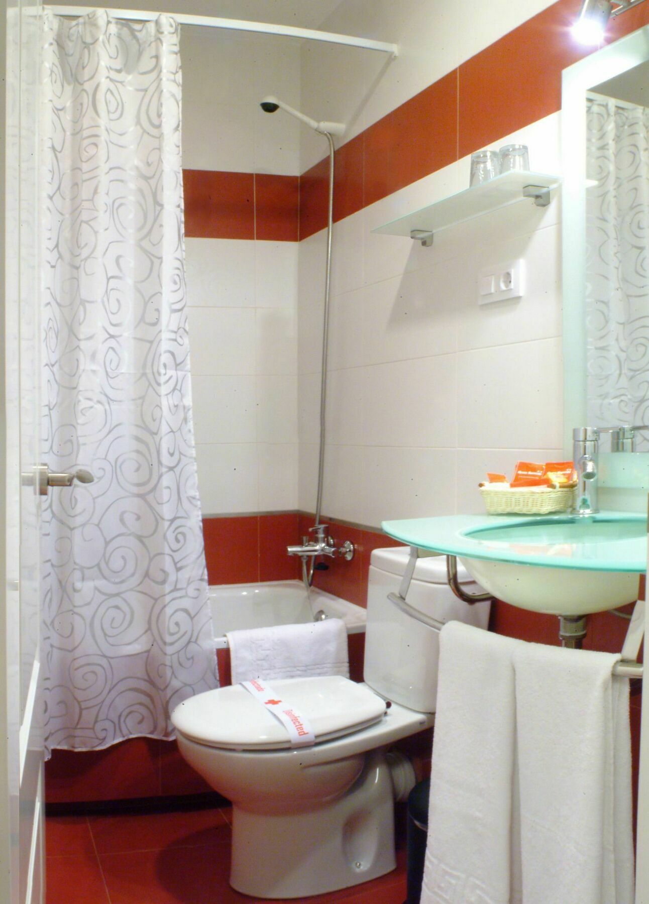 Hostal Santillan مدريد المظهر الخارجي الصورة