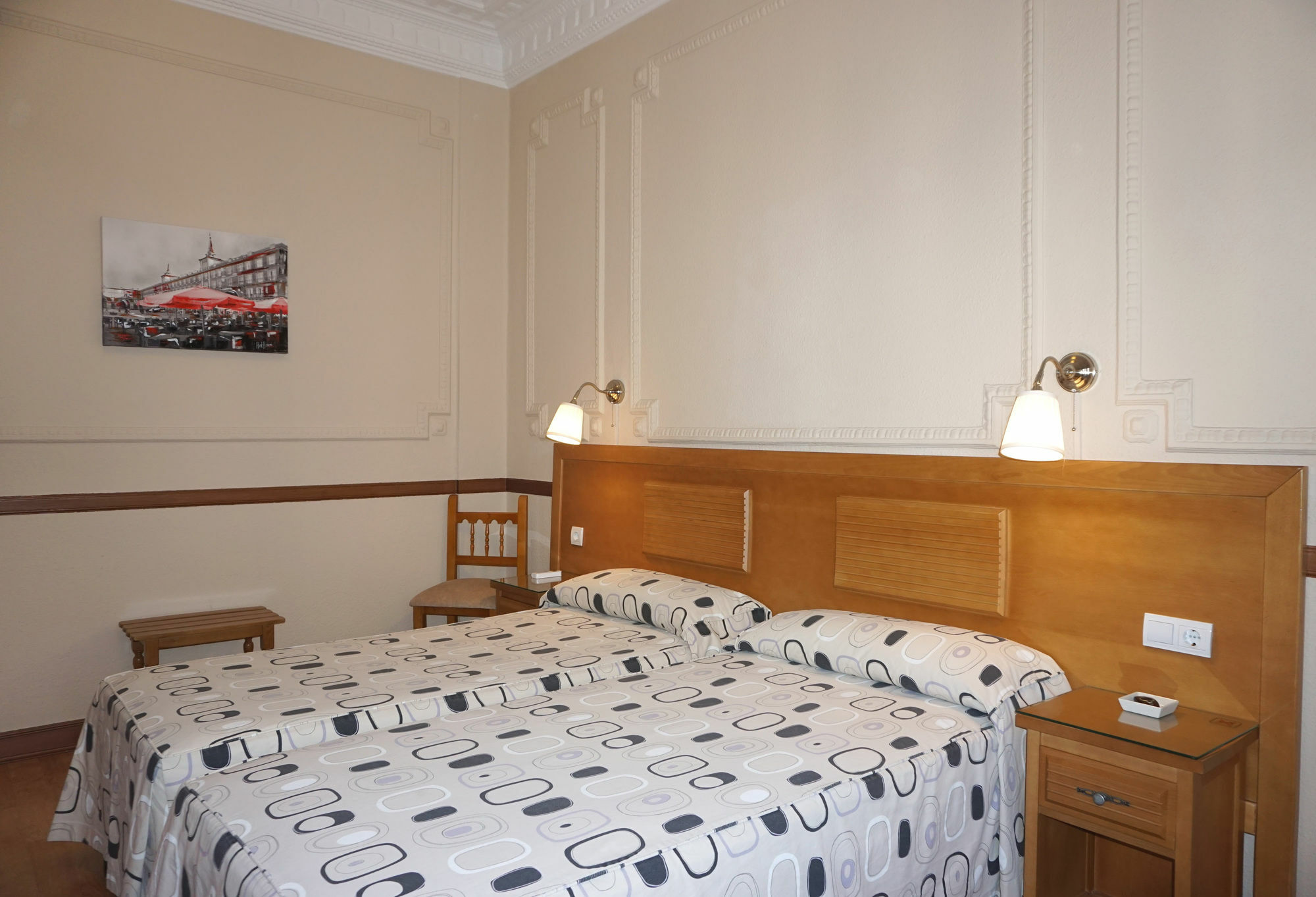 Hostal Santillan مدريد المظهر الخارجي الصورة