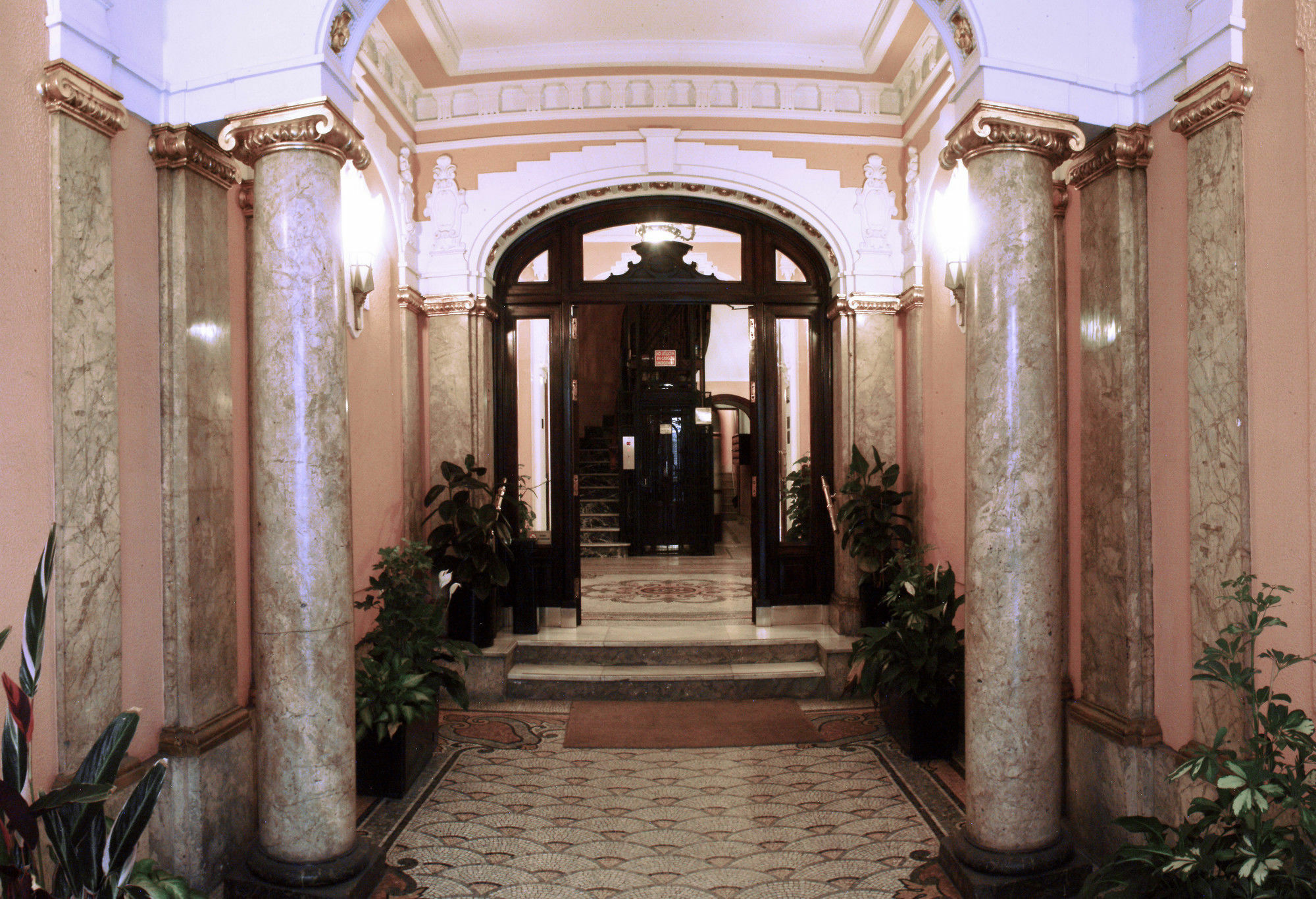 Hostal Santillan مدريد المظهر الخارجي الصورة